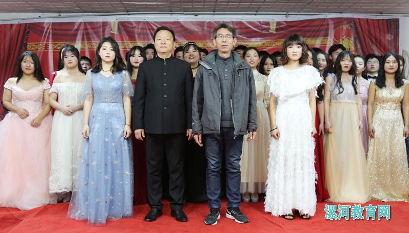 漯河三高2019迎新春文艺汇演暨高三音乐专业汇报演出举行