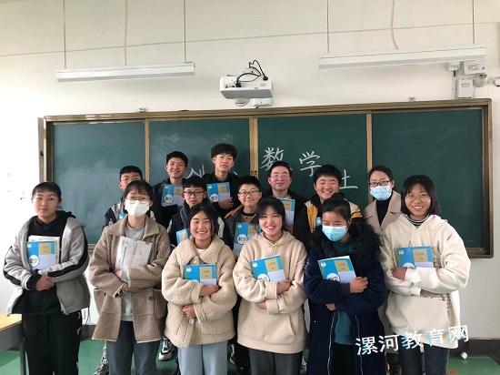 李集镇初级中学开展数学思维社团活动