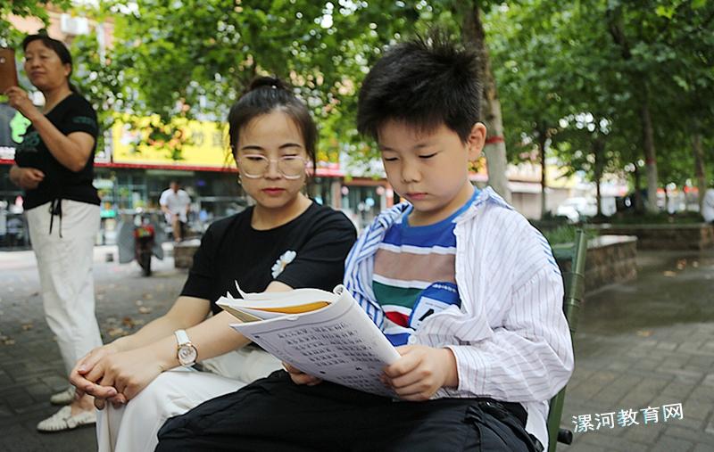 晨读者：早晨的一道靓丽风景线 中国财经新闻网 www.prcfe.com